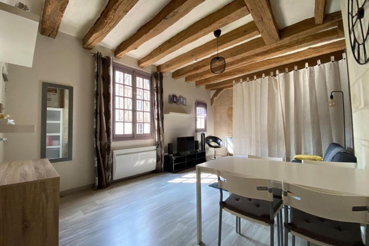 Typical Apartment In The Heart Of The City With Wifi Тур Екстериор снимка